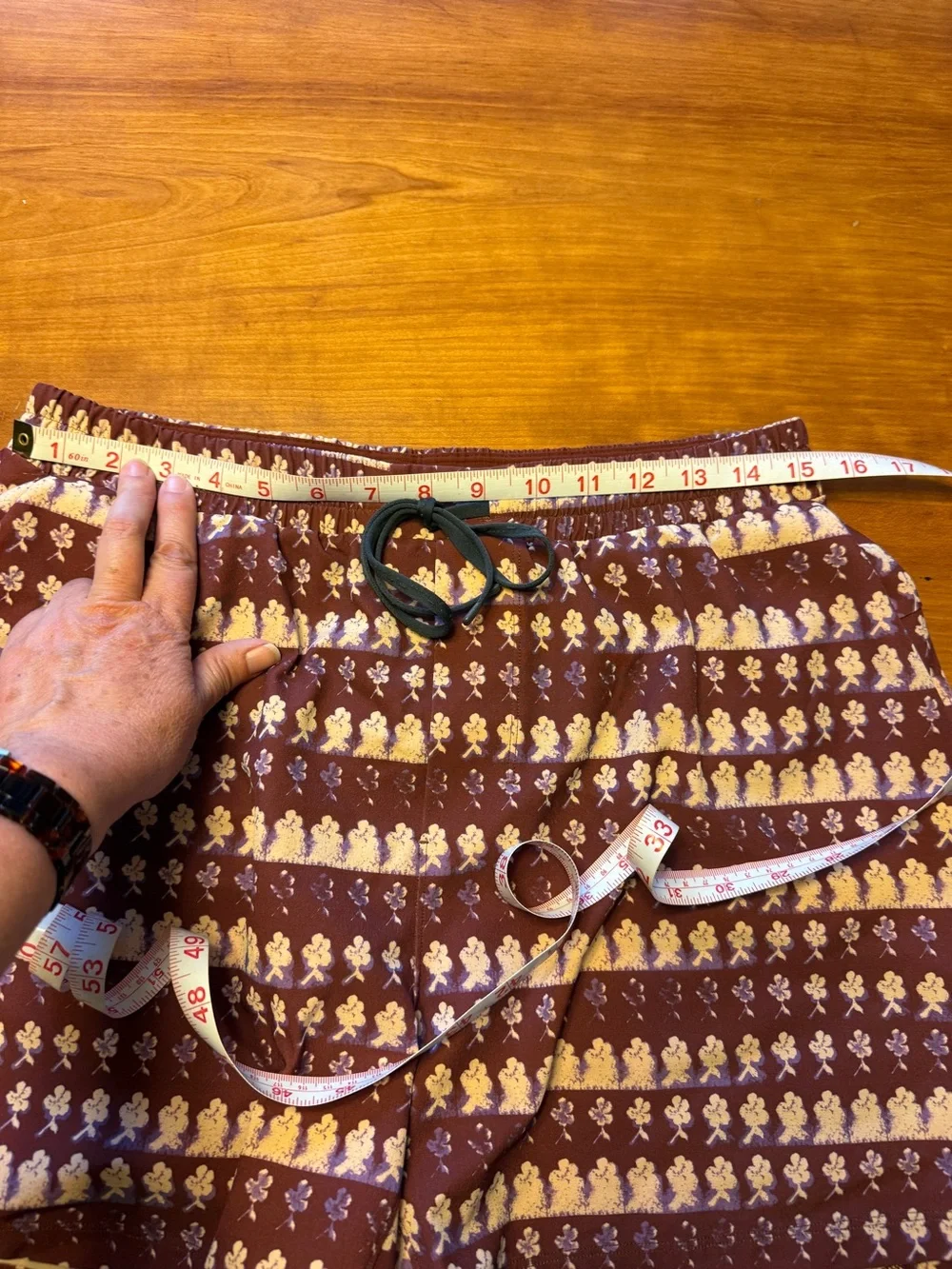 Men’s Lululemon Maroon Patterned Elastic-Waist swim trunks
